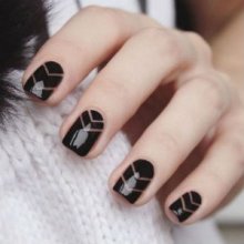 Черный маникюр: модные тенденции и особенности использования - Когда уместен черный лак для ногтей?
